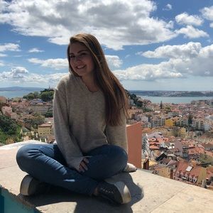 Meet your Posher, Taylor